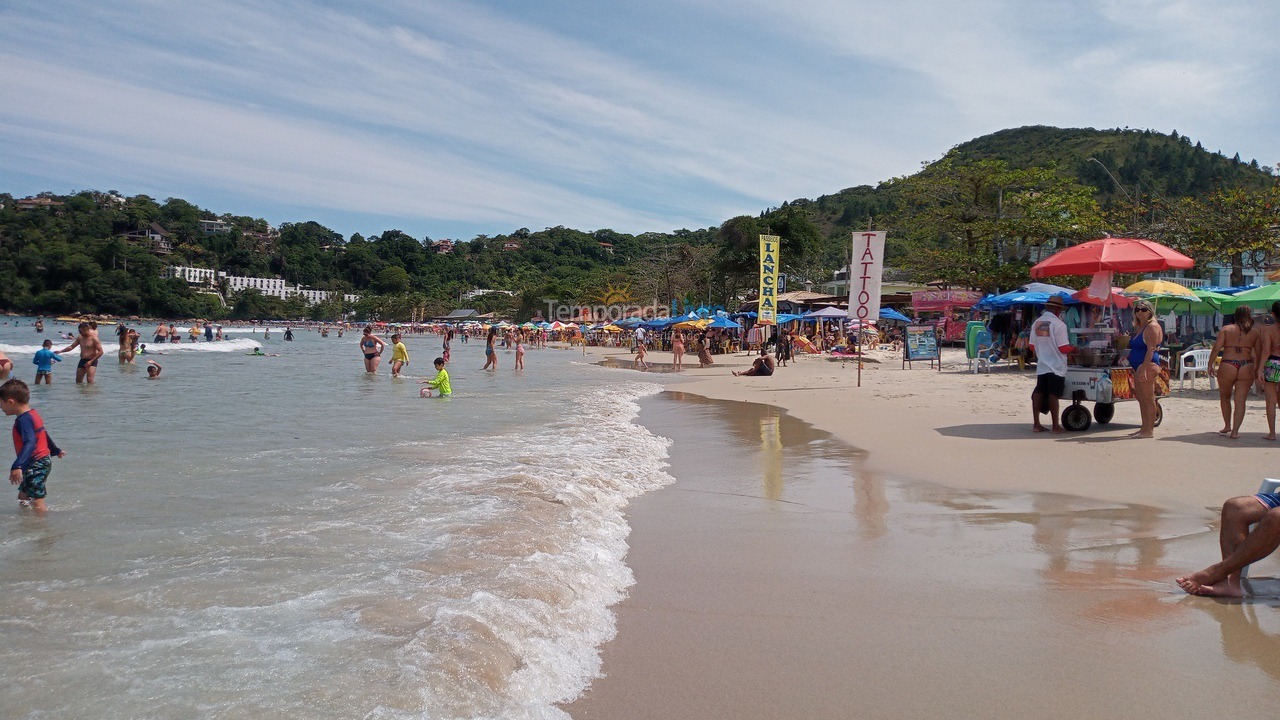 Apartment for vacation rental in Ubatuba (Praia das Toninhas)