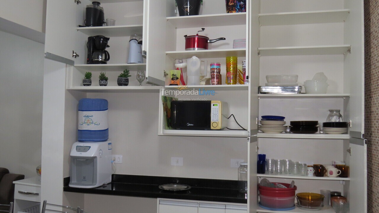 Apartamento para aluguel de temporada em Ubatuba (Praia do Tenório)