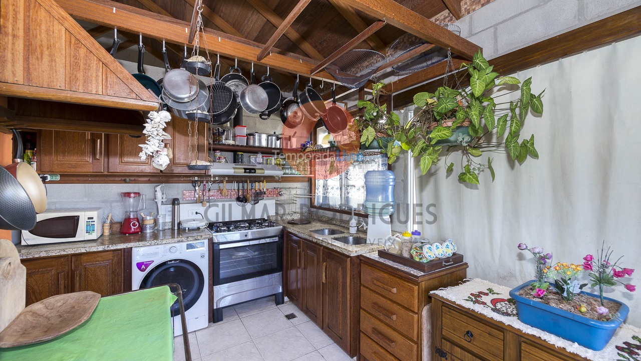 Casa para alquiler de vacaciones em Bombinhas (Mariscal)