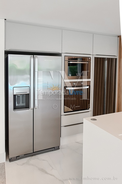 Casa para aluguel de temporada em Florianopolis (Jurerê Internacional)