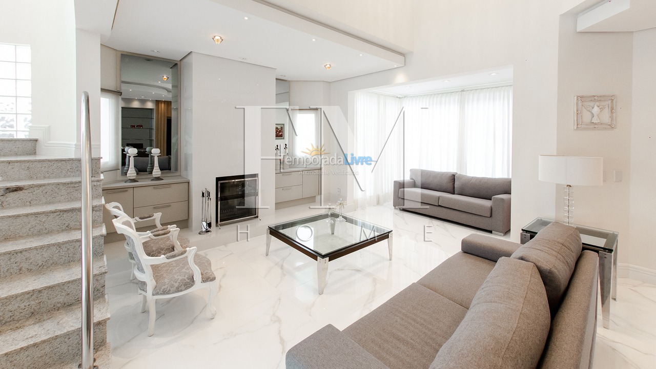 Casa para aluguel de temporada em Florianopolis (Jurerê Internacional)