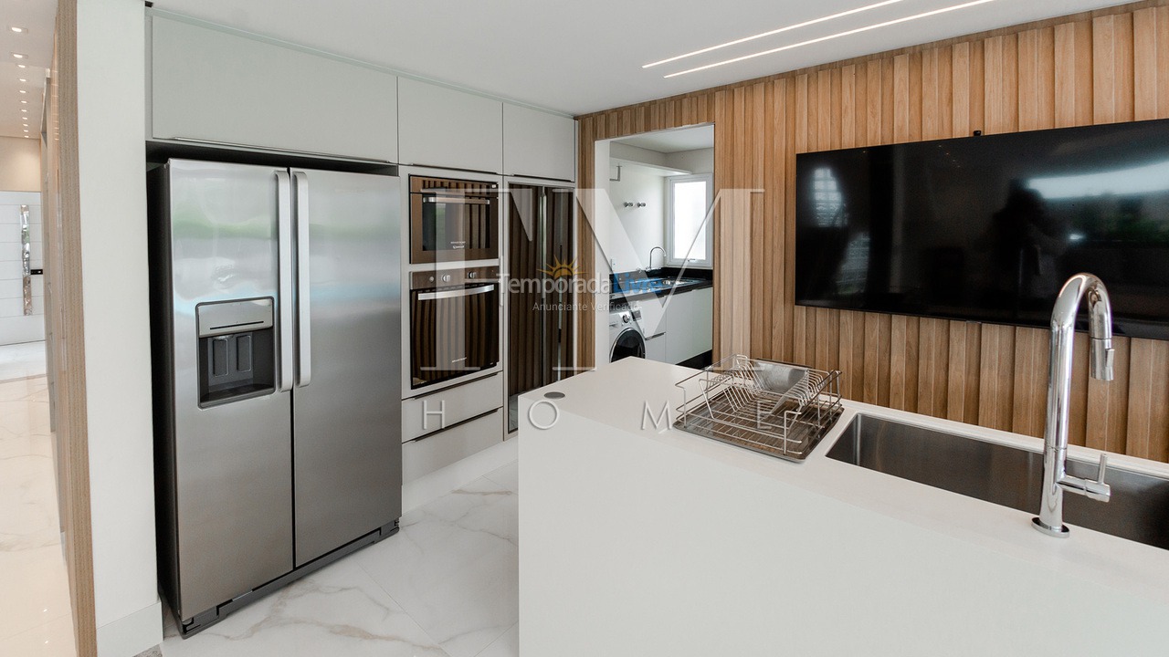 Casa para aluguel de temporada em Florianopolis (Jurerê Internacional)