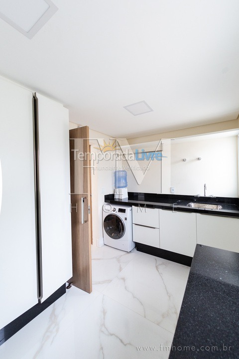 Casa para aluguel de temporada em Florianopolis (Jurerê Internacional)