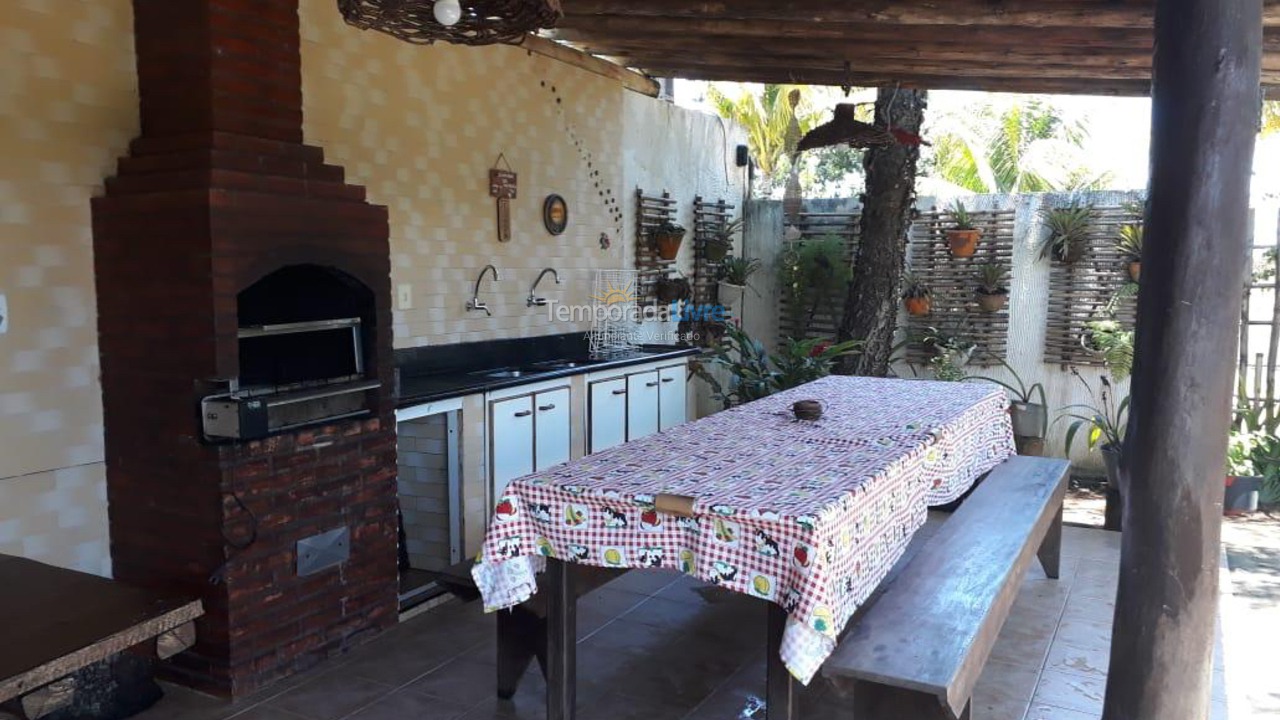 Chácara / sítio para aluguel de temporada em Guarapari (Meaípe)