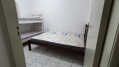 APARTAMENTO COMPLETO - FRENTE PARA O MAR!!!