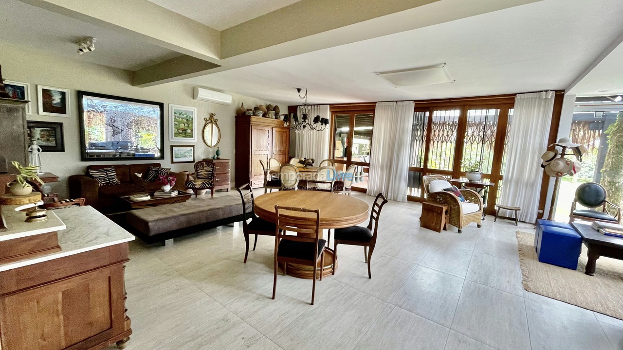 House for vacation rental in Florianópolis (Cachoeira do Bom Jesus)