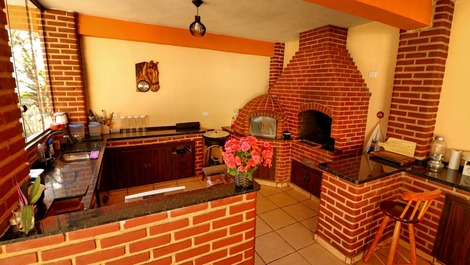 Chácara Raízes (33 lugares)