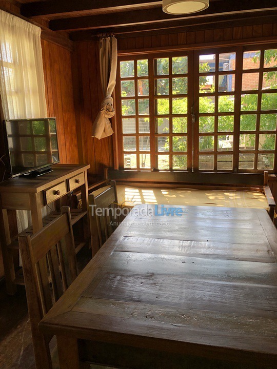 Casa para aluguel de temporada em Garopaba (Praia da Ferrugem)