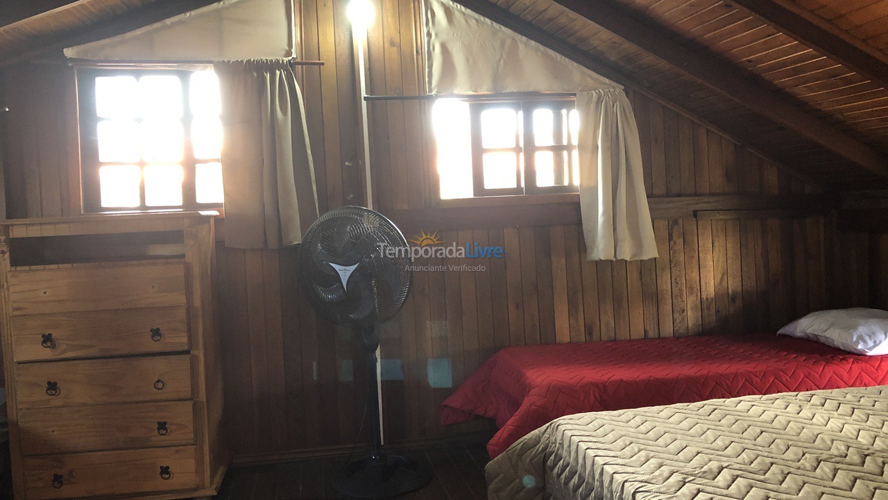 Casa para aluguel de temporada em Garopaba (Praia da Ferrugem)