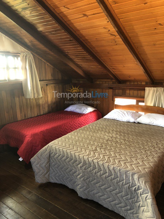 Casa para aluguel de temporada em Garopaba (Praia da Ferrugem)