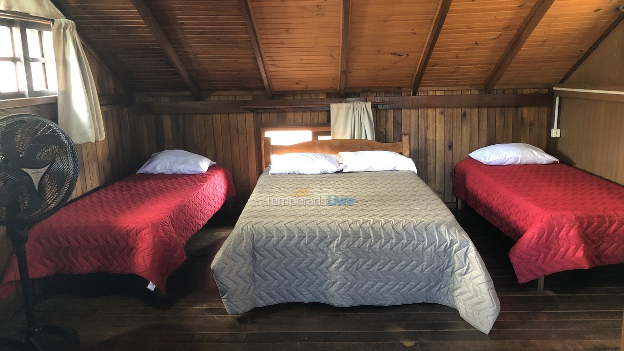 Casa para aluguel de temporada em Garopaba (Praia da Ferrugem)