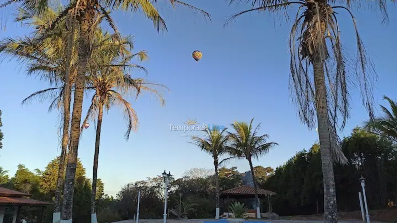 Chácara / sítio para aluguel de temporada em Boituva (Chácara dos Pinhais)