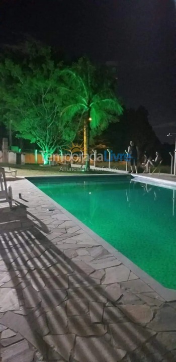 Granja para alquiler de vacaciones em Boituva (Chácara dos Pinhais)