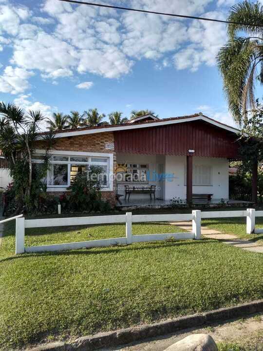 Casa para alquiler de vacaciones em Ubatuba (Lagoinha)