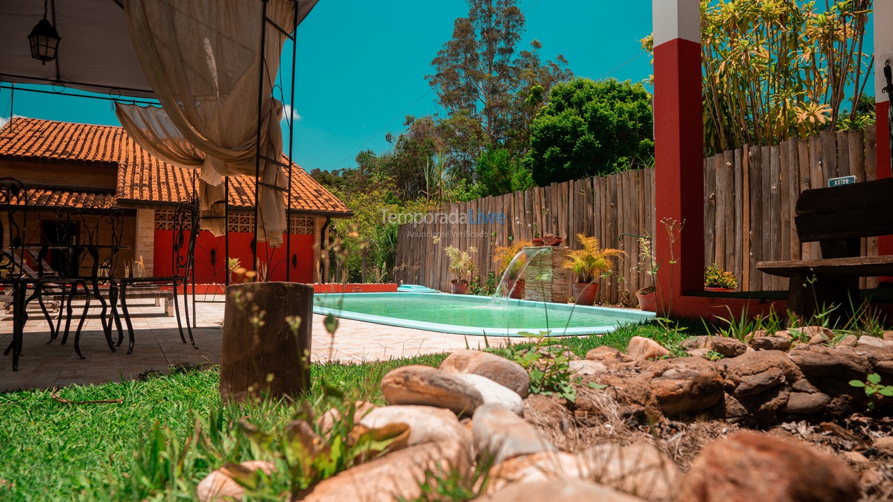 Chácara / sítio para aluguel de temporada em Guaratinguetá (Paiol)