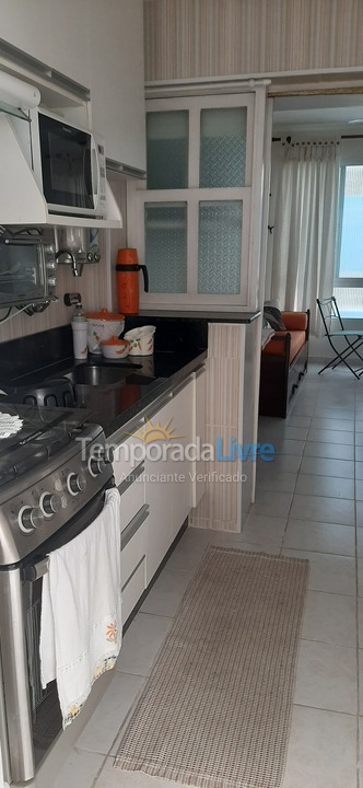 Apartamento para aluguel de temporada em Santos (Gonzaga)