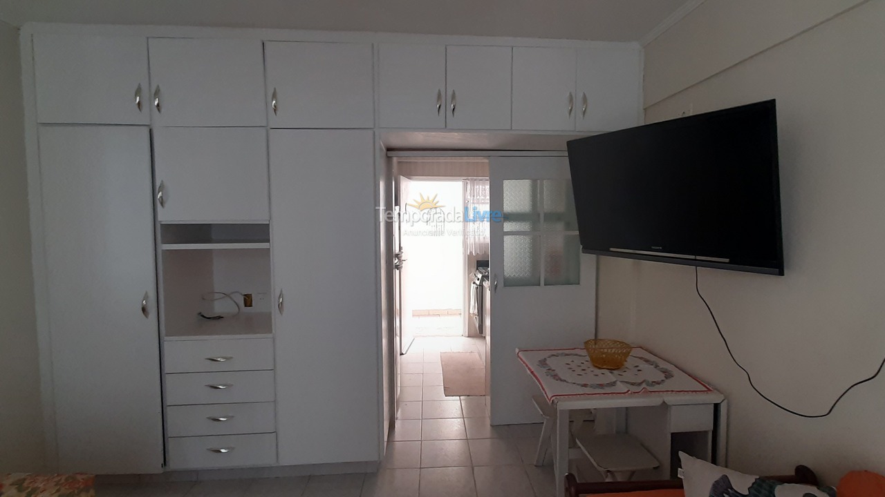 Apartamento para aluguel de temporada em Santos (Gonzaga)