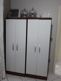 Quarto casal com armário