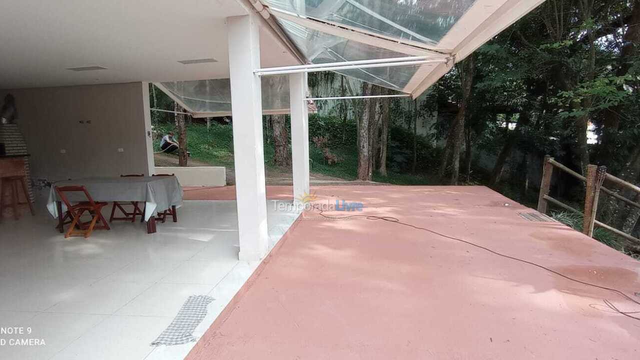 House for vacation rental in Carapicuíba (Granja Viana)