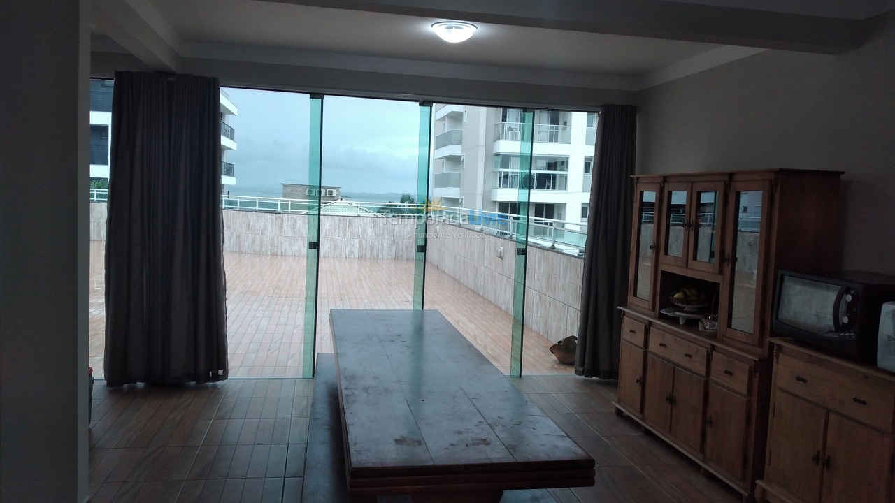 Apartment for vacation rental in Palhoça (Praia de Fora)