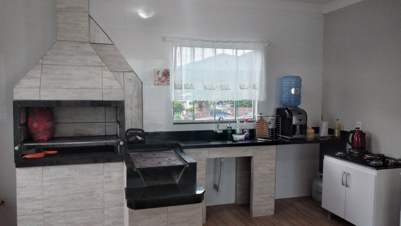 Apartment for vacation rental in Palhoça (Praia de Fora)