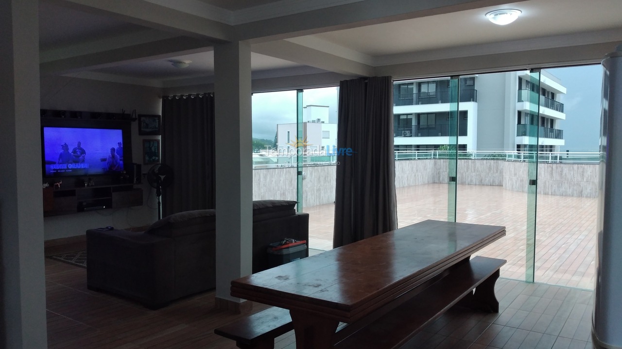 Apartment for vacation rental in Palhoça (Praia de Fora)