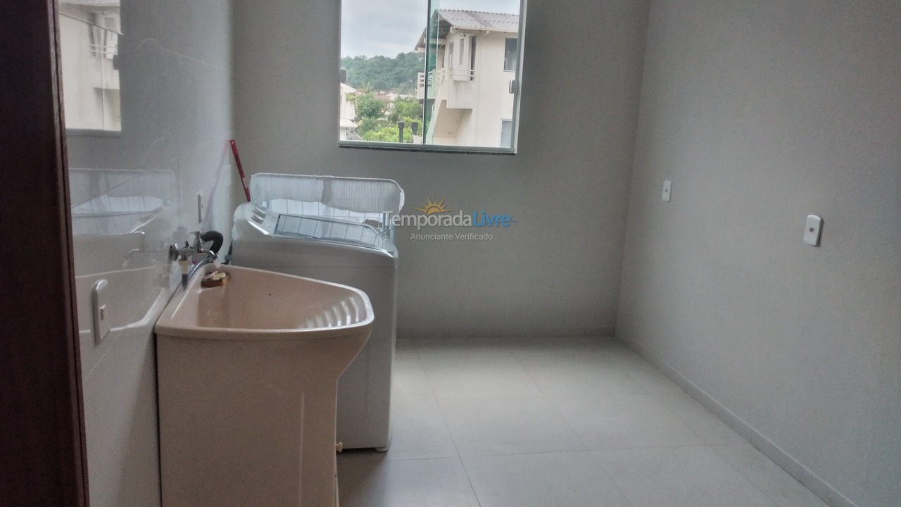 Apartment for vacation rental in Palhoça (Praia de Fora)