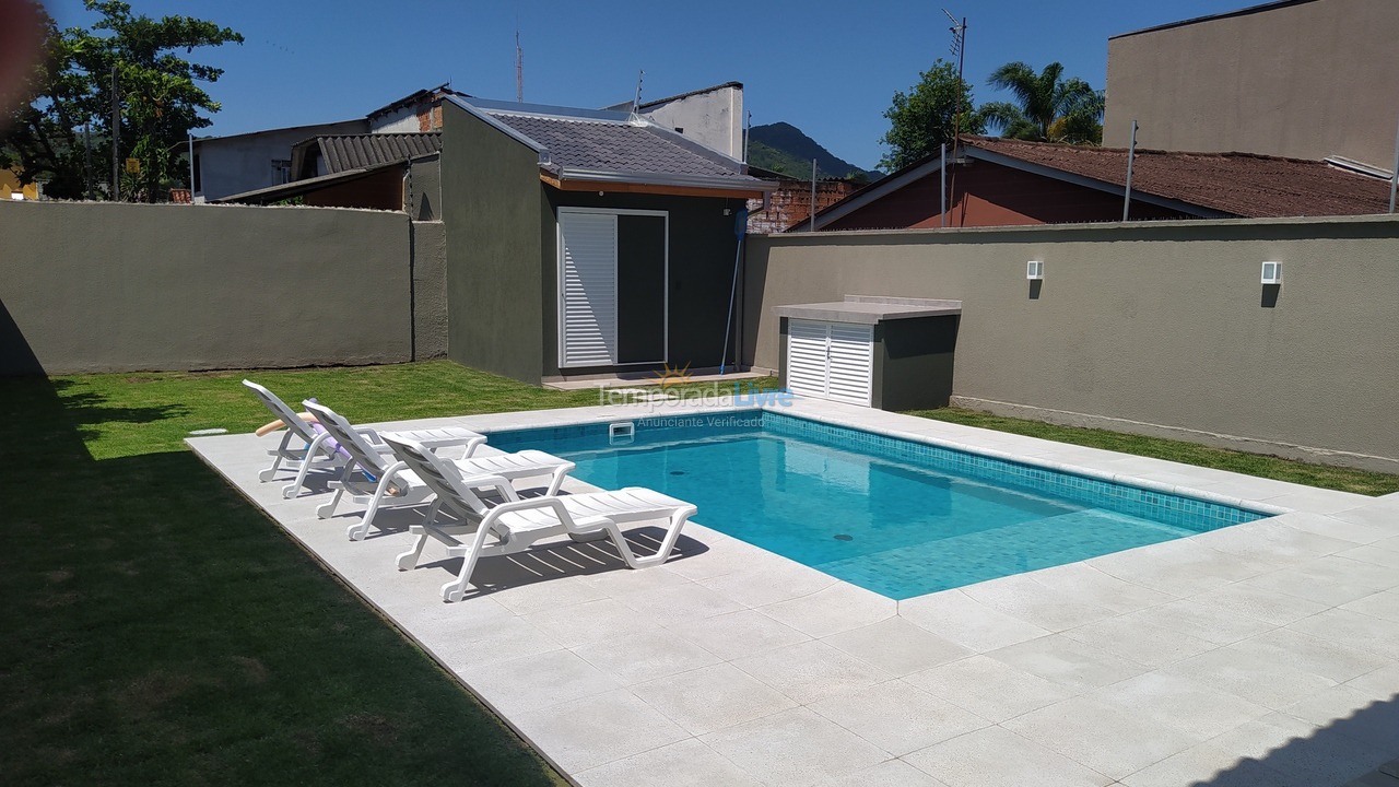 House for vacation rental in Matinhos (Caiobá)