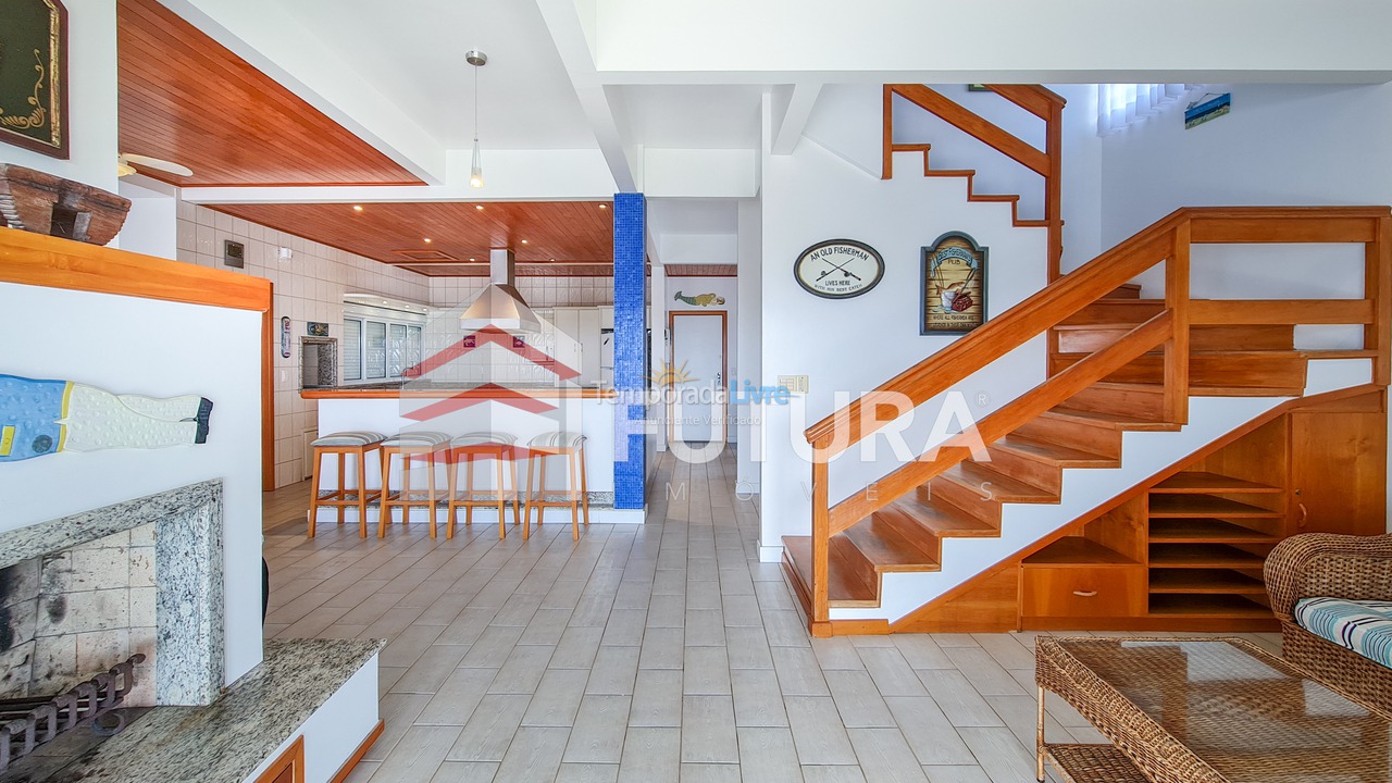 House for vacation rental in Bombinhas (Canto Grande)