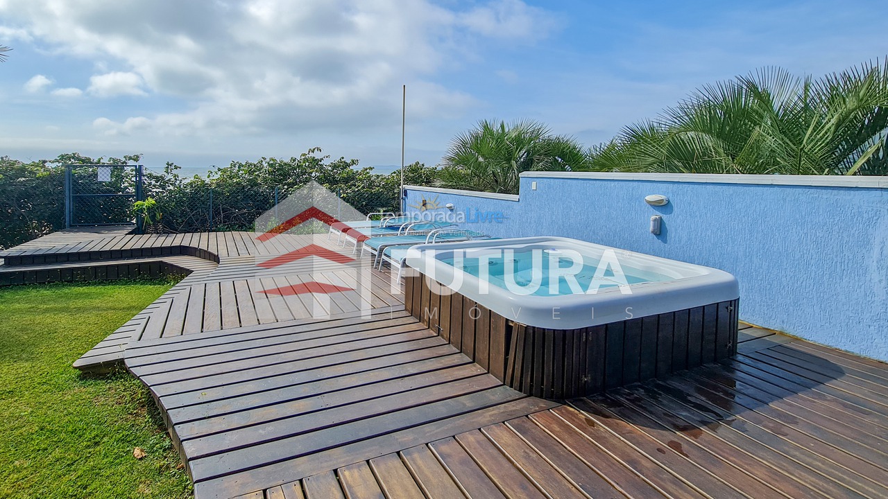 House for vacation rental in Bombinhas (Canto Grande)