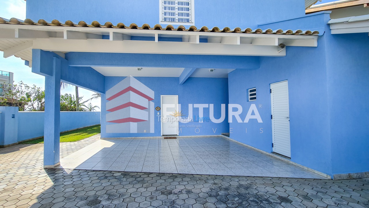 House for vacation rental in Bombinhas (Canto Grande)