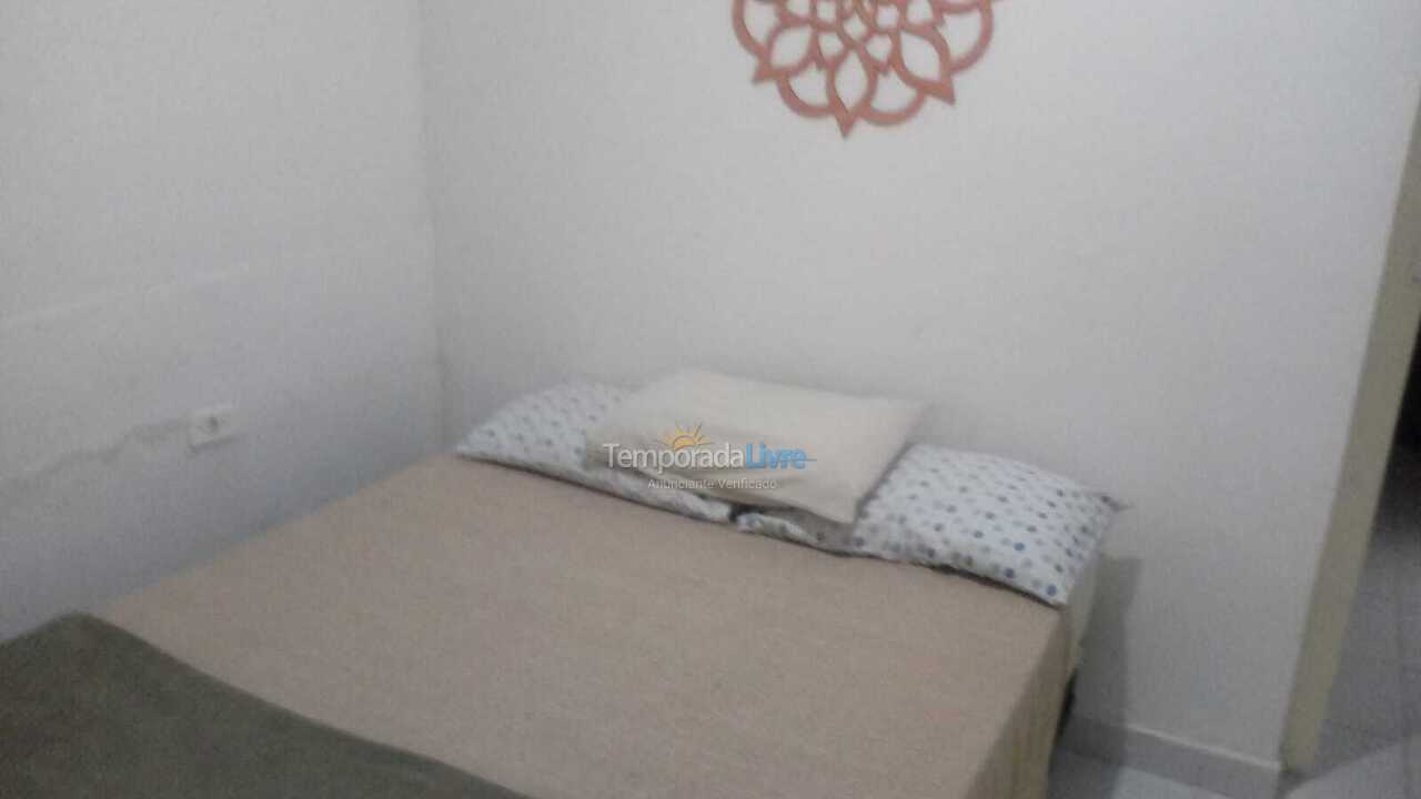 Casa para aluguel de temporada em Guarujá (Santo Antonio)