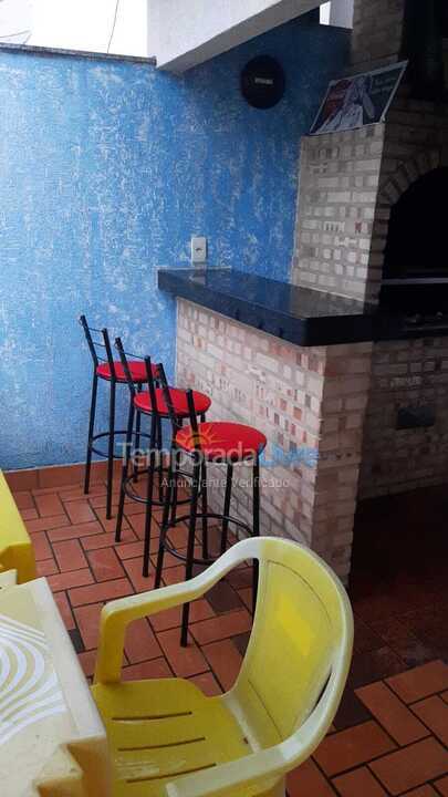 Casa para aluguel de temporada em Guarapari (Praia do Morro)