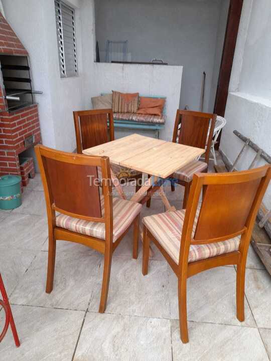 Casa para alquiler de vacaciones em Peruíbe (Parque Turistico)