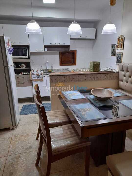 Casa para alquiler de vacaciones em Peruíbe (Parque Turistico)