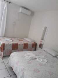 Quarto para 3 pessoas 