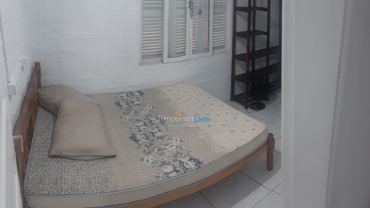 Casa para aluguel de temporada em São Francisco do Sul (Ubatuba)