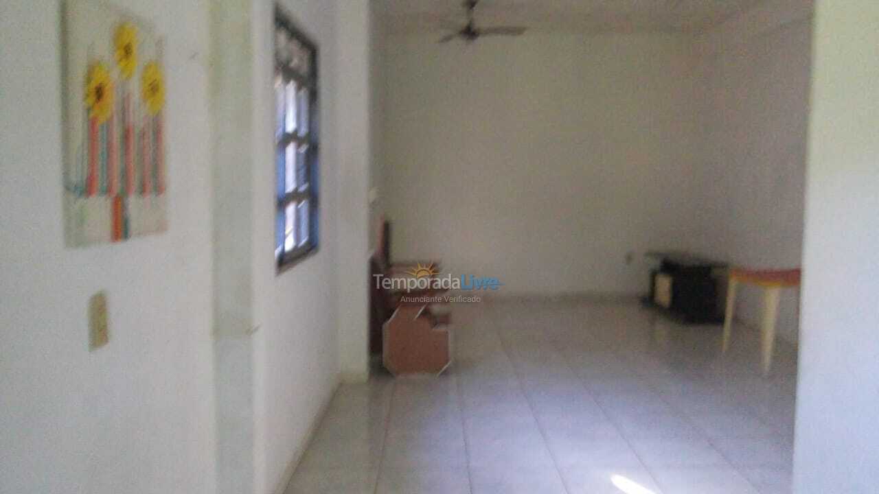 Casa para alquiler de vacaciones em Serra (Jacaraípe)