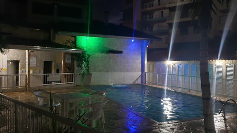 APARTAMENTO EM UBATUBA - PRAIA GRANDE - POINT DA REGIAO