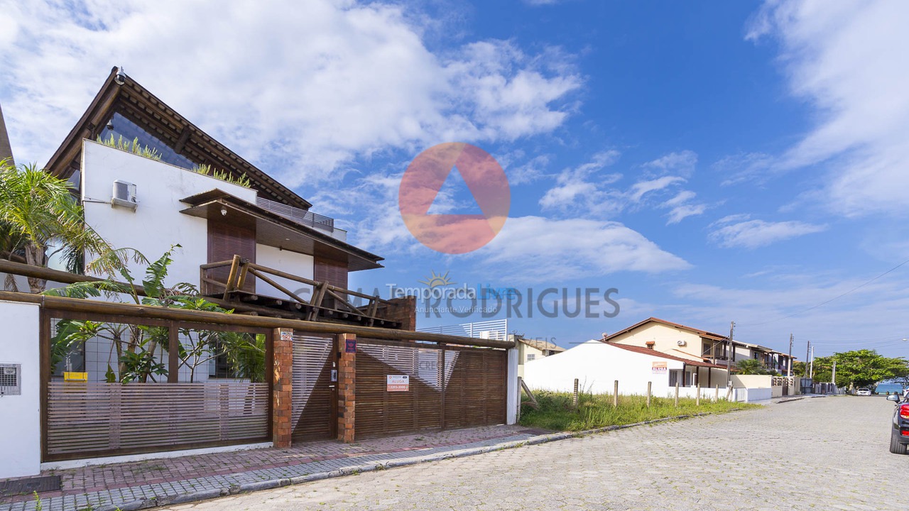 House for vacation rental in Bombinhas (Mariscal)