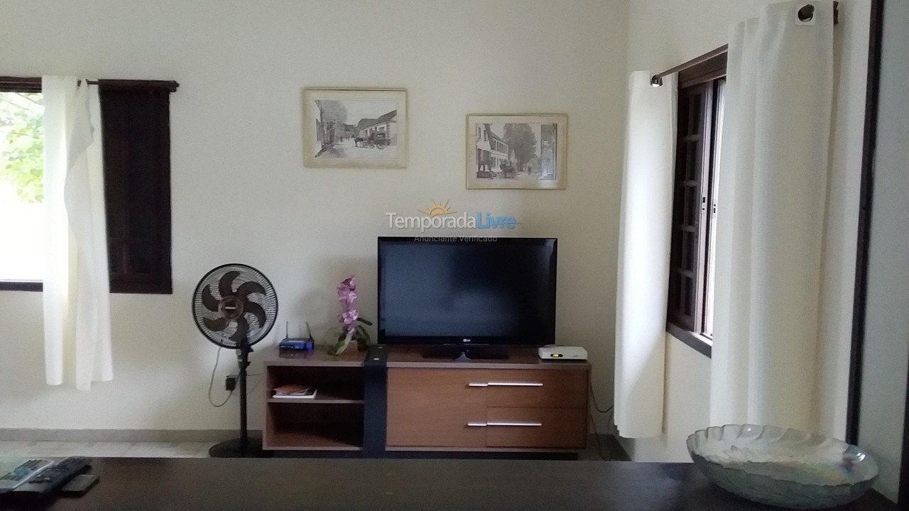 Casa para aluguel de temporada em Cananéia (Retiro das Caravelas)