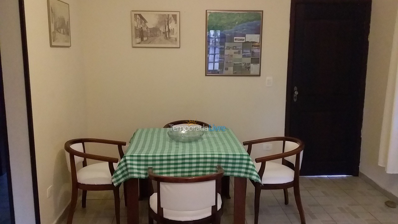 Casa para aluguel de temporada em Cananéia (Retiro das Caravelas)