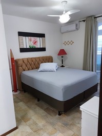 Townhouse with pool facing the sea/Ubatuba/season and holidays