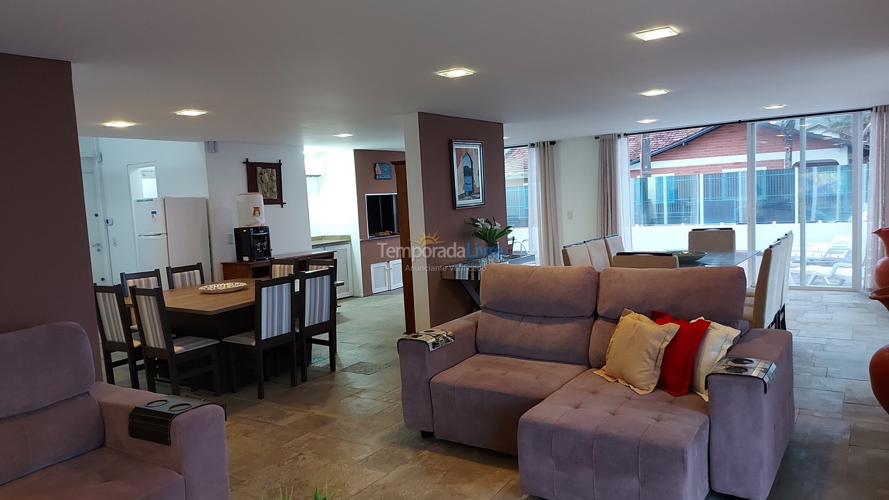 House for vacation rental in São Francisco do Sul (Ubatuba)