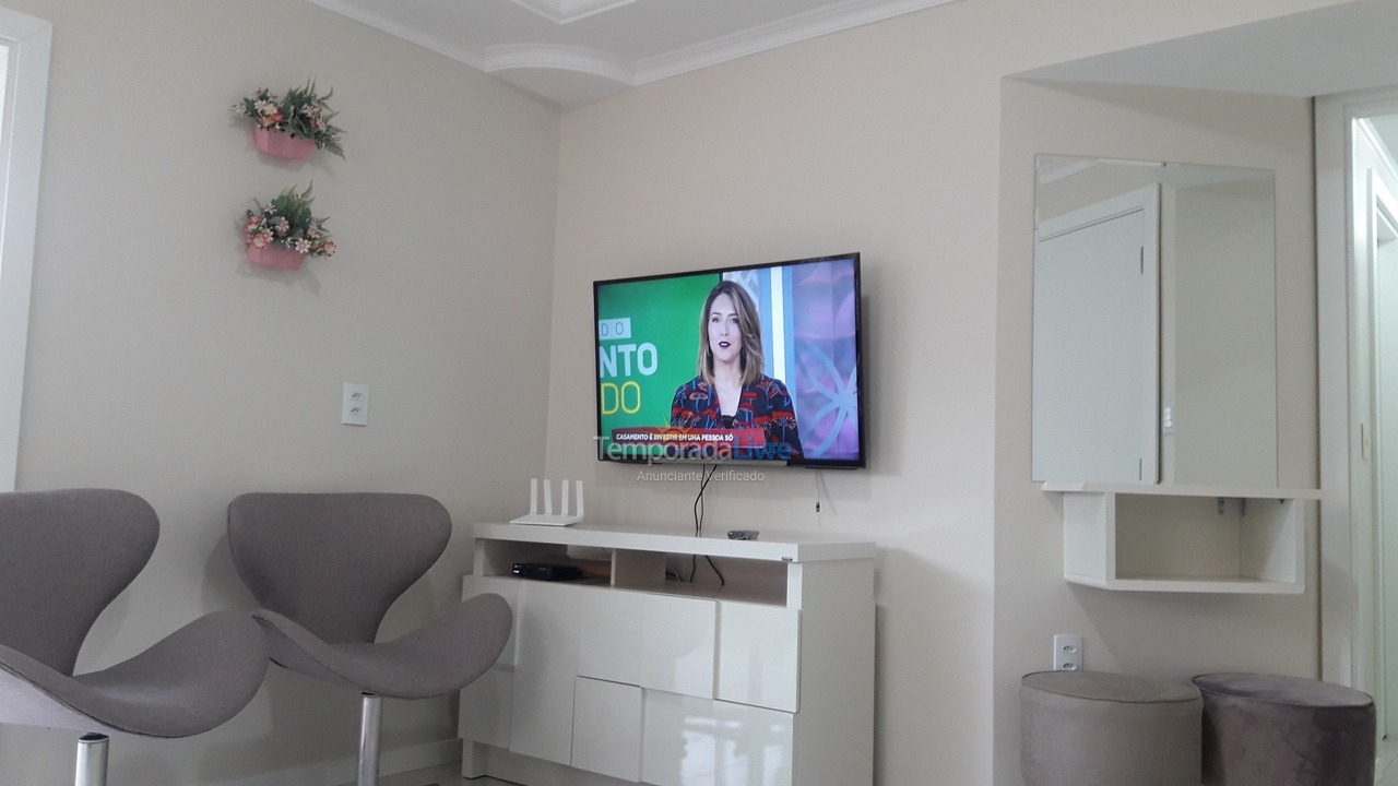 Apartamento para alquiler de vacaciones em Itapema (Meia Praia)