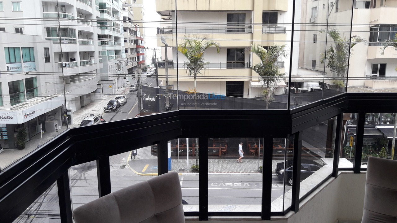 Apartamento para alquiler de vacaciones em Itapema (Meia Praia)