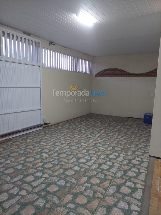 Casa para aluguel de temporada em Barreirinhas (Ladeira)