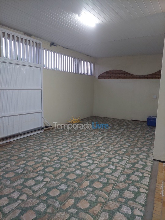 Casa para aluguel de temporada em Barreirinhas (Ladeira)