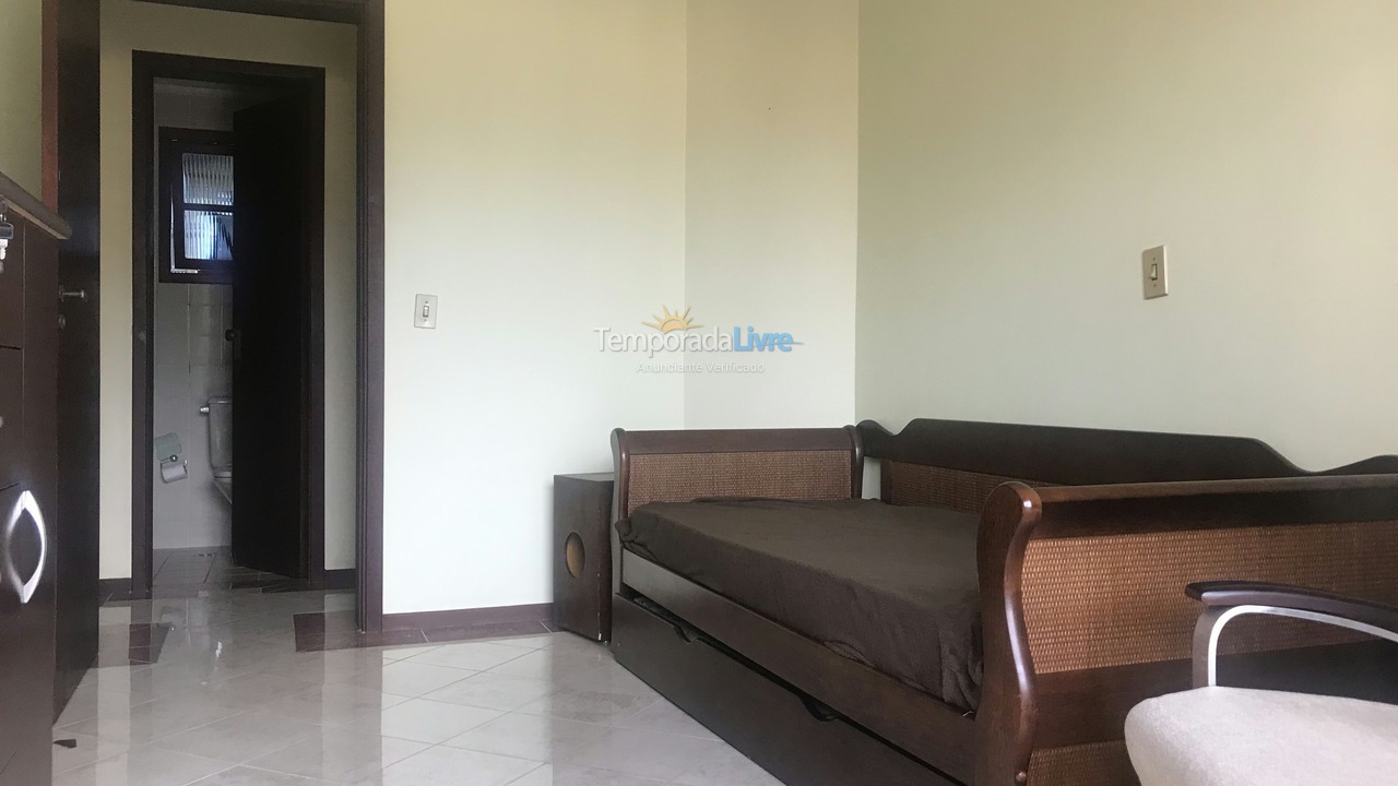 Apartment for vacation rental in São Sebastião (Maresias)