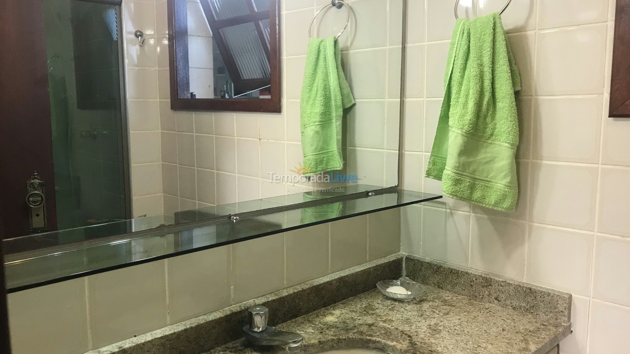 Apartment for vacation rental in São Sebastião (Maresias)